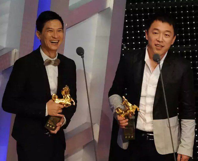 王景春获金鹰奖最佳男配角，经典诠释与策略版解读