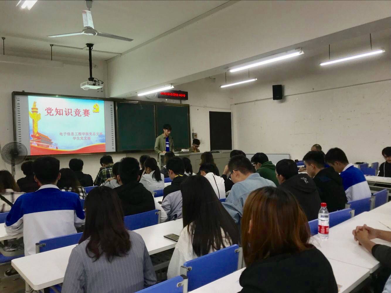 电子信息工程新进展报道，最新动态与突破（25日更新）