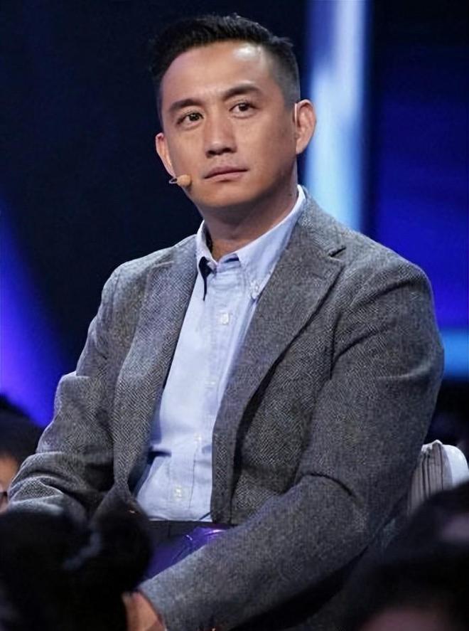 黄磊回应热搜体质，个人简介揭秘