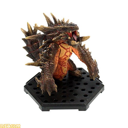 全面解读，最新日元龙产品特性、用户体验与目标用户群体分析