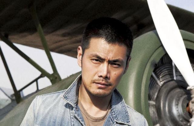 邵兵儿子选秀惊艳韩国，星二代进军娱乐圈，公众眼光如何？