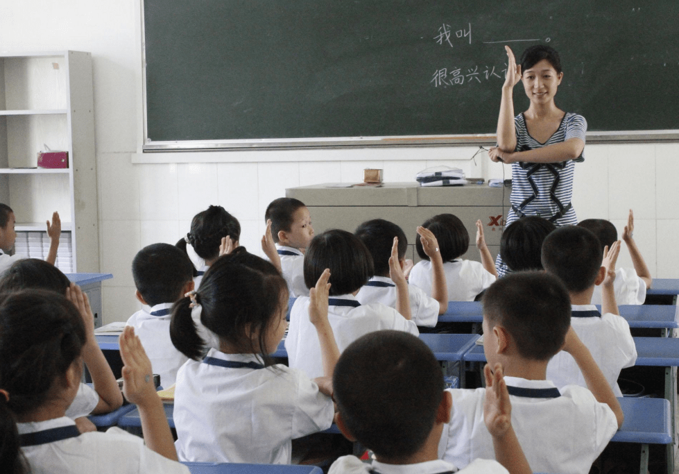 三亚中小学停课背后的故事，家长与学生的真实体验与思考