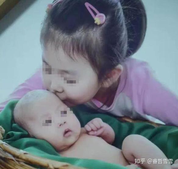 母亲回应女儿遭前任蹲守杀害事件,深度剖析案件背景与社会反响的反思与探讨