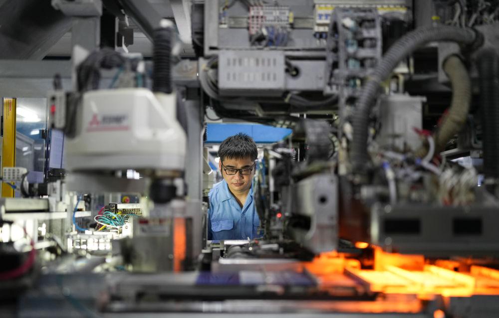 最新科技巅峰产品横空出世，革新未来，引领潮流的99高科技产品揭秘