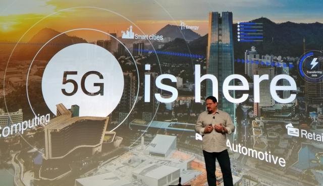 科技触摸音乐，引领生活新潮流的热门歌曲和高科技产品