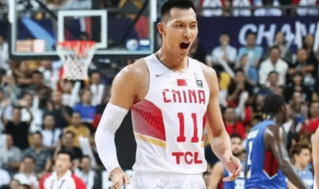 易建联最新伤情进展与全方位解读，康复日记分享及最新进展更新