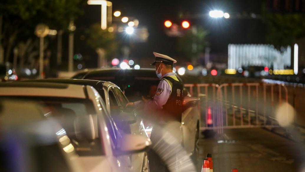 男子醉驾酿惨祸，一死一伤后让妻子顶罪，真相揭秘！