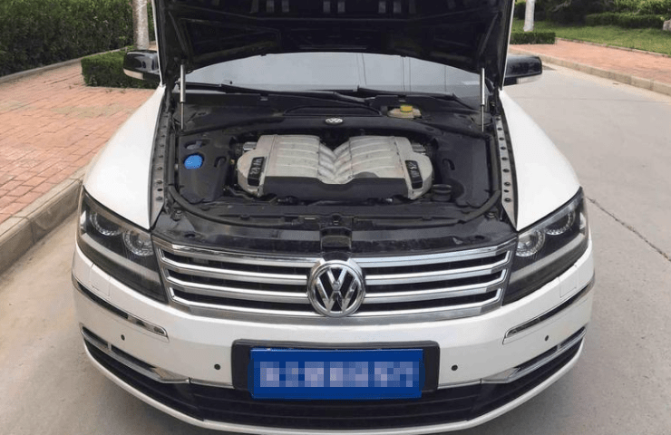 大众辉腾最新价格，探秘特色小店与隐藏宝藏的奇妙邂逅