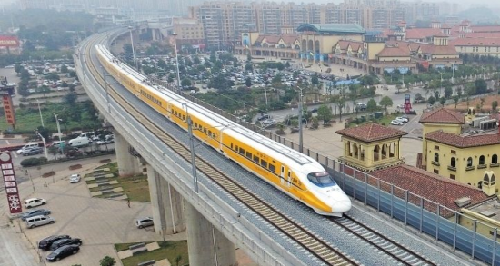 11月5日郑登洛城铁新进展，铸就自信与成就的新篇章