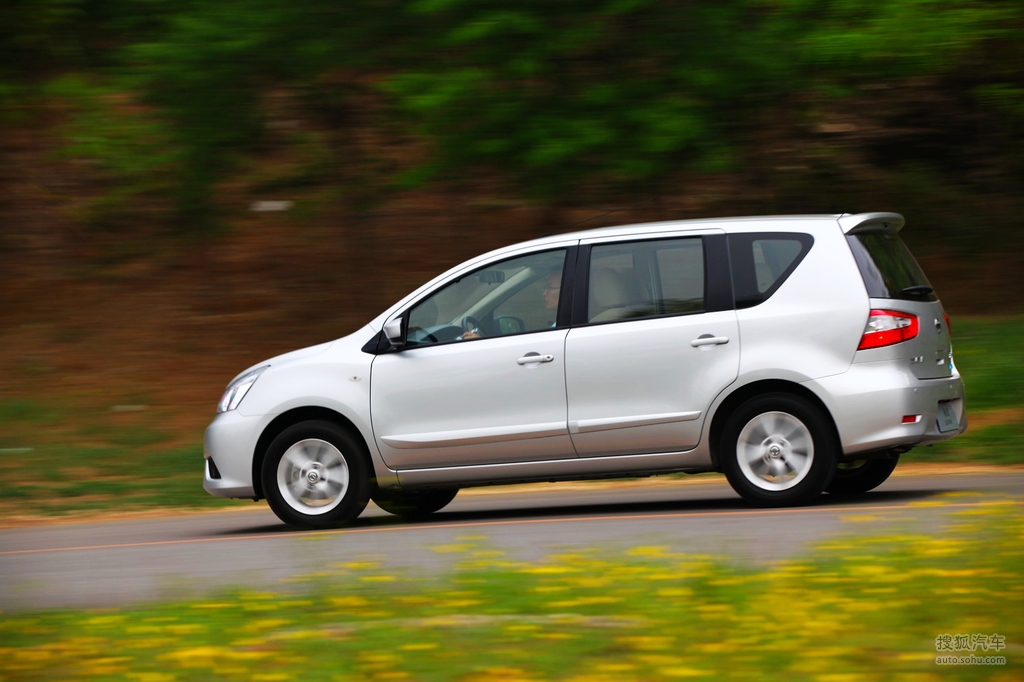 11月5日骊威深度评测，特性、体验、竞品对比及用户群体分析