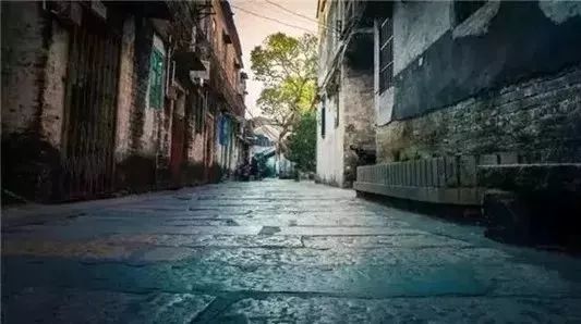 CL2019最新特色小店探秘之旅，揭秘巷弄秘境，品味独特风味