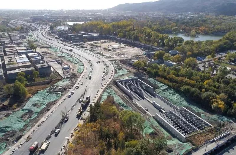 揭秘太原工程停工真相，最新动态与深度解读（每日更新）