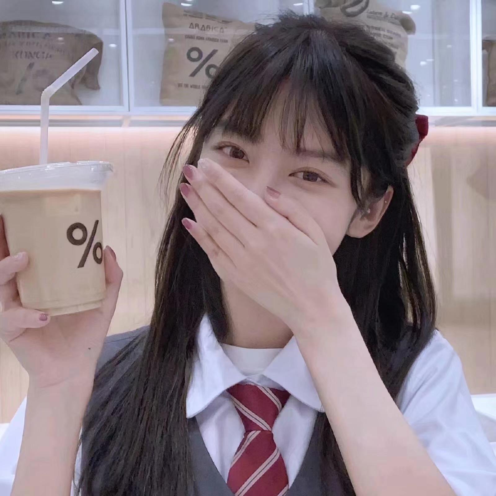 11月6日QQ头像女生森林系新风潮，背景深度探析与时尚地位影响