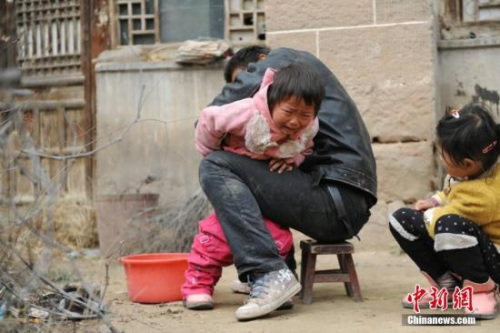 临县十三岁女孩十一月六日的记忆与影响，最新动态与影响分析