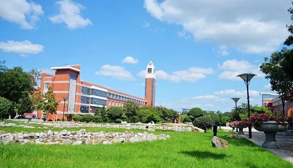 江苏海洋大学，爱在传递——温馨的日子与最新消息回顾（11月10日）