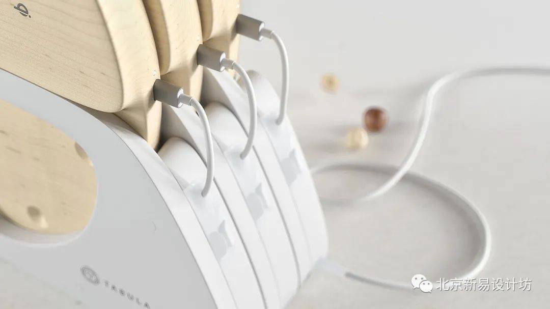 往年11月10日东四外迁公告更新，友情与家的温暖交织的搬迁日