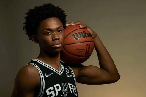 历史上的11月10日北控外援最新动态及其影响，聚焦某某观点的分析