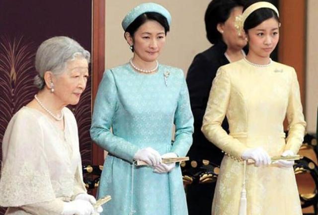 泰国王后见证科技革新奇迹，智能科技产品重磅解读与风采再现