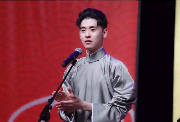 往年11月10日德云社最新相声免费，深度评测与介绍专场盛宴开启！