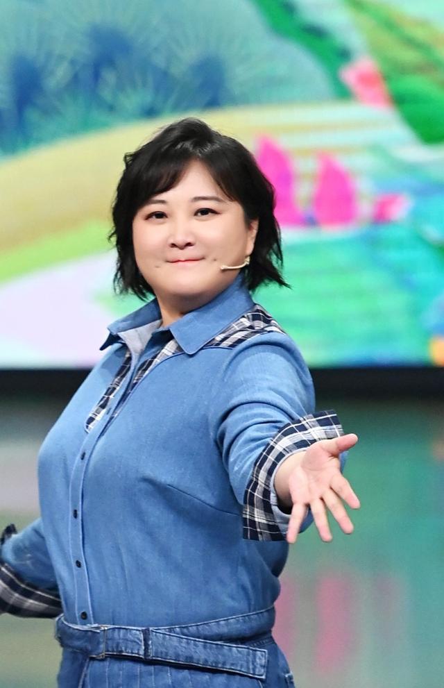 揭秘宁然最新动态，时尚穿搭与生活点滴分享（11月10日更新）