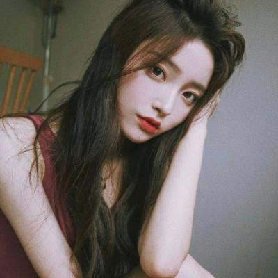 崔雪莉最新Ins头像聚焦时尚潮流与个性表达