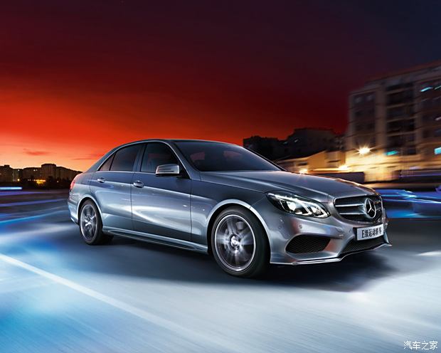 奔驰E级轿车全新升级与召回,技术革新与卓越体验的最新消息揭秘