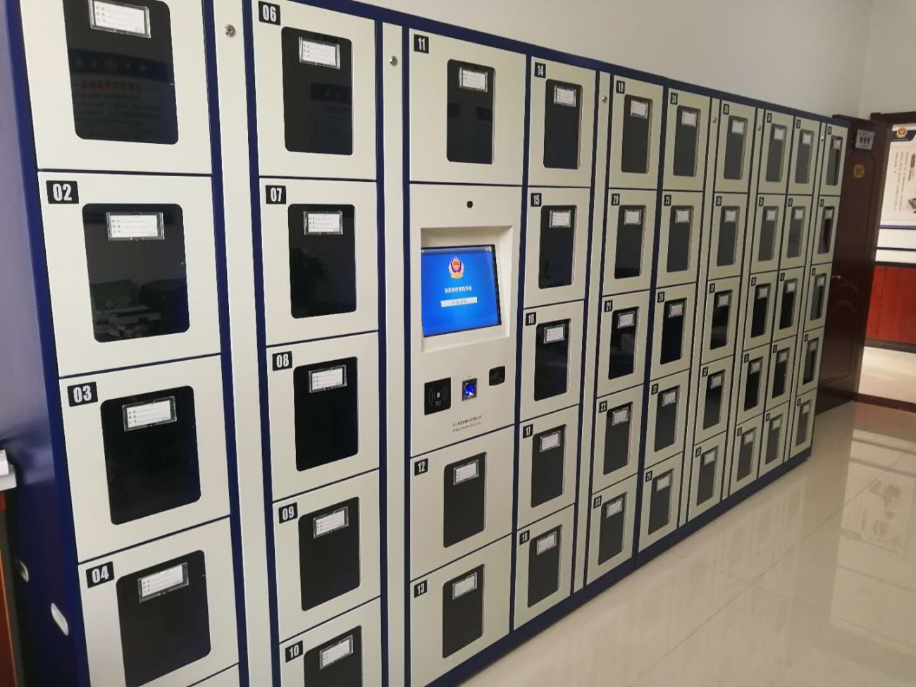 2024年最新洒柜图片大全，全面评测、特性、体验、竞品对比及用户群体深度分析