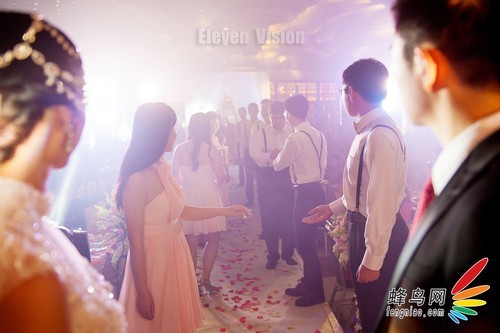 朴志效的泡泡之旅，学习变化的力量与自信的魔法纪实——历史上的11月14日回顾