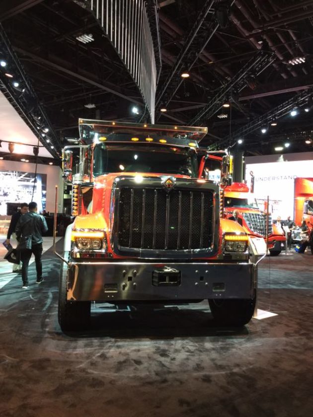 卡车之家带你启程，最新汽车报价与探秘自然美景的双重体验，寻找内心的宁静与平和