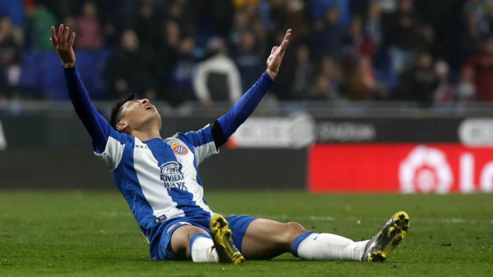 西班牙人武磊风采闪耀之际，探寻小巷独特风味小店，武磊与西班牙的足球情缘与美食之旅