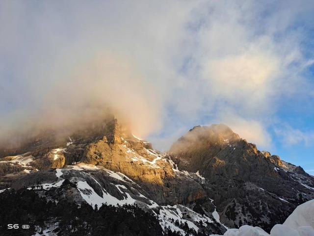 广东省废铁最新价格与心灵自然美景之旅，探索历史与未来的交汇点（11月16日）