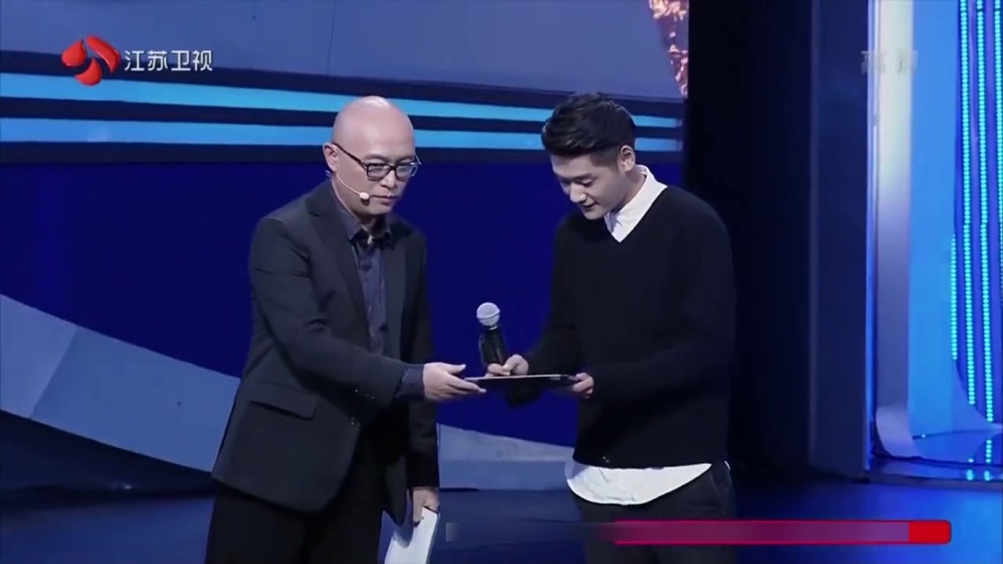 非诚勿扰王凯探寻小巷深处独特风味，特色小店之旅揭秘