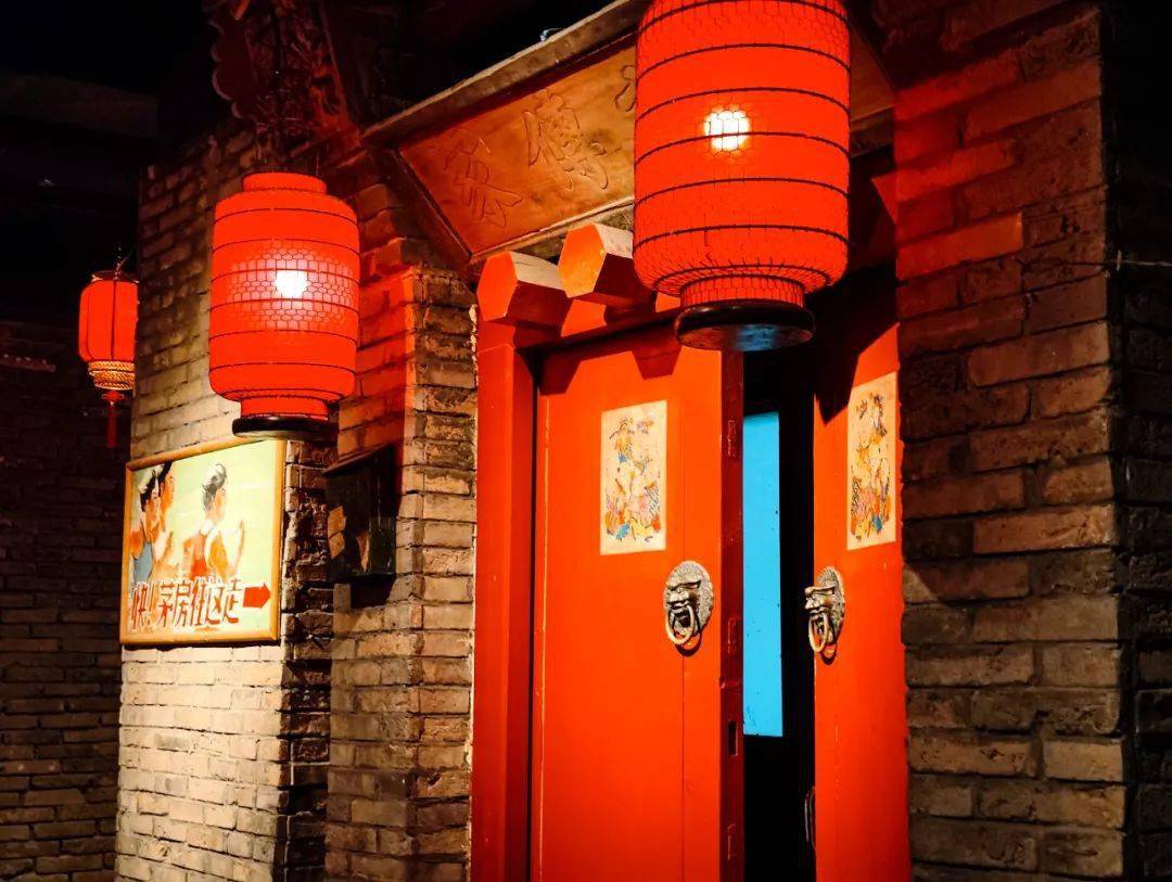 探秘小米最新框架下的历史时刻，小巷瑰宝与特色小店传奇揭秘