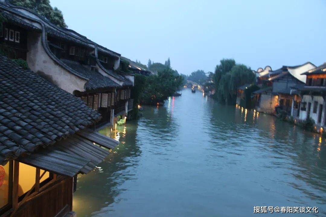 11月天天快递最新动态，与自然共舞的心灵旅行快递新发现