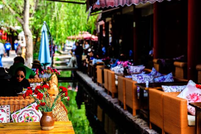 历史上的11月17日从北京回山西最新，探秘北京深巷，一家隐藏在小巷中的山西风味特色小店，带你穿越历史的味蕾之旅