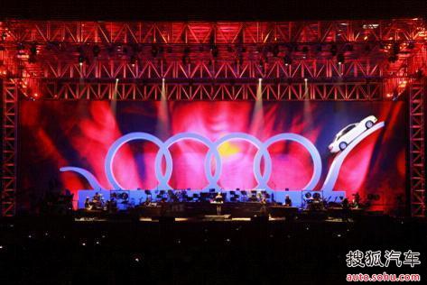 十一月十七日音乐传奇，江峰新歌，历史时刻下的音乐镜像