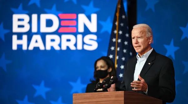 美国选举人团投票日实时报道，历史性时刻与未来走向预测分析