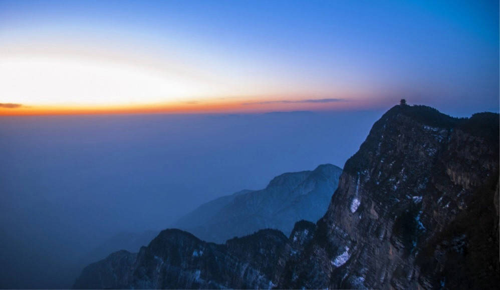 峨眉山金顶实时监控，自然与科技的融合之美探索