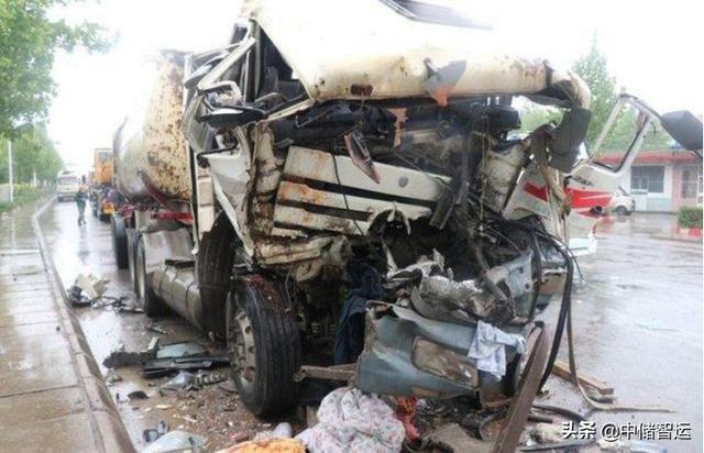 汉阳实时车祸事件深度解析与报道