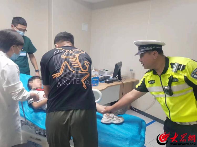 小孩突发疾病求助武警：小孩生病求助 