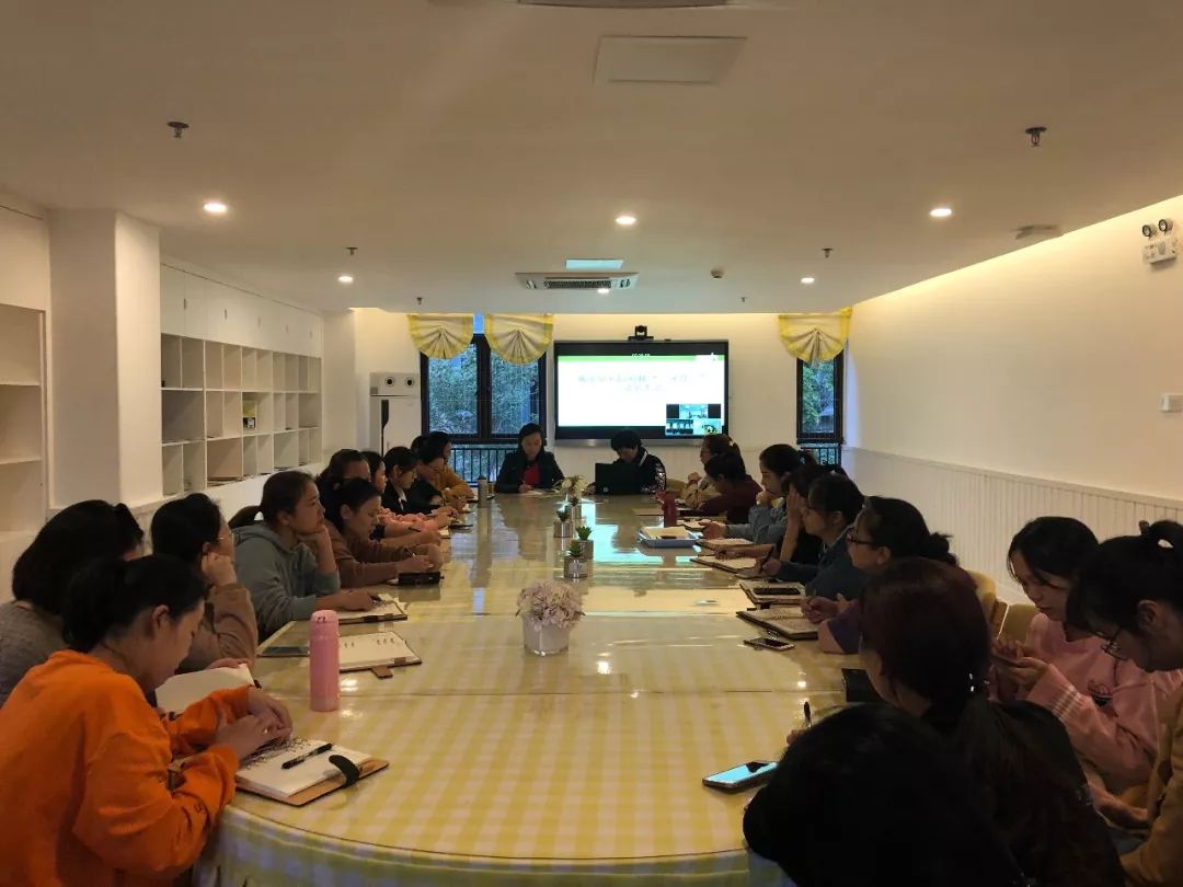 幼师工作落实方面：幼儿教师如何落实工作 