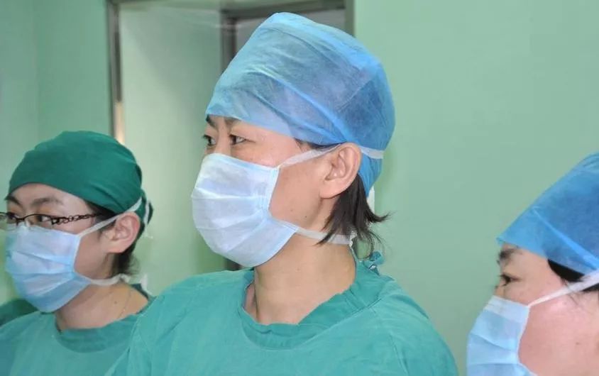 流产后突发耳聋：人流手术后耳鸣严重怎么办 