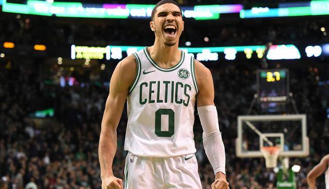 塔图姆今日评分出炉，篮球场上独领风骚，天赋尽显持续闪耀