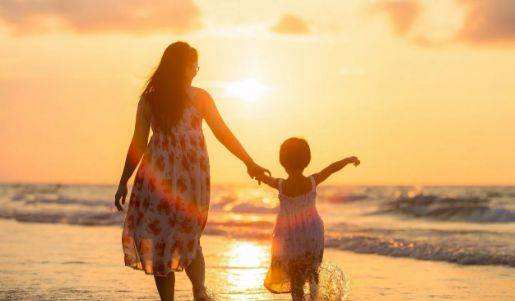 只有不断改变自己：不断地改变自己 