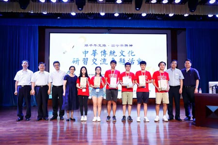 古筝培训，千年文化传承，音乐之旅启程