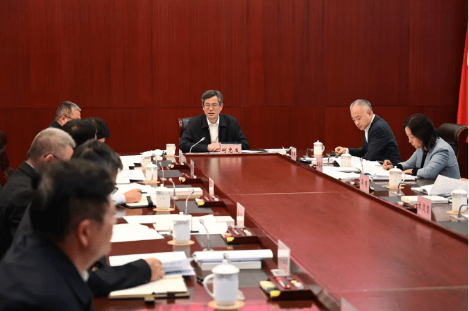 落实 党管人才：落实党管人才情况汇报 