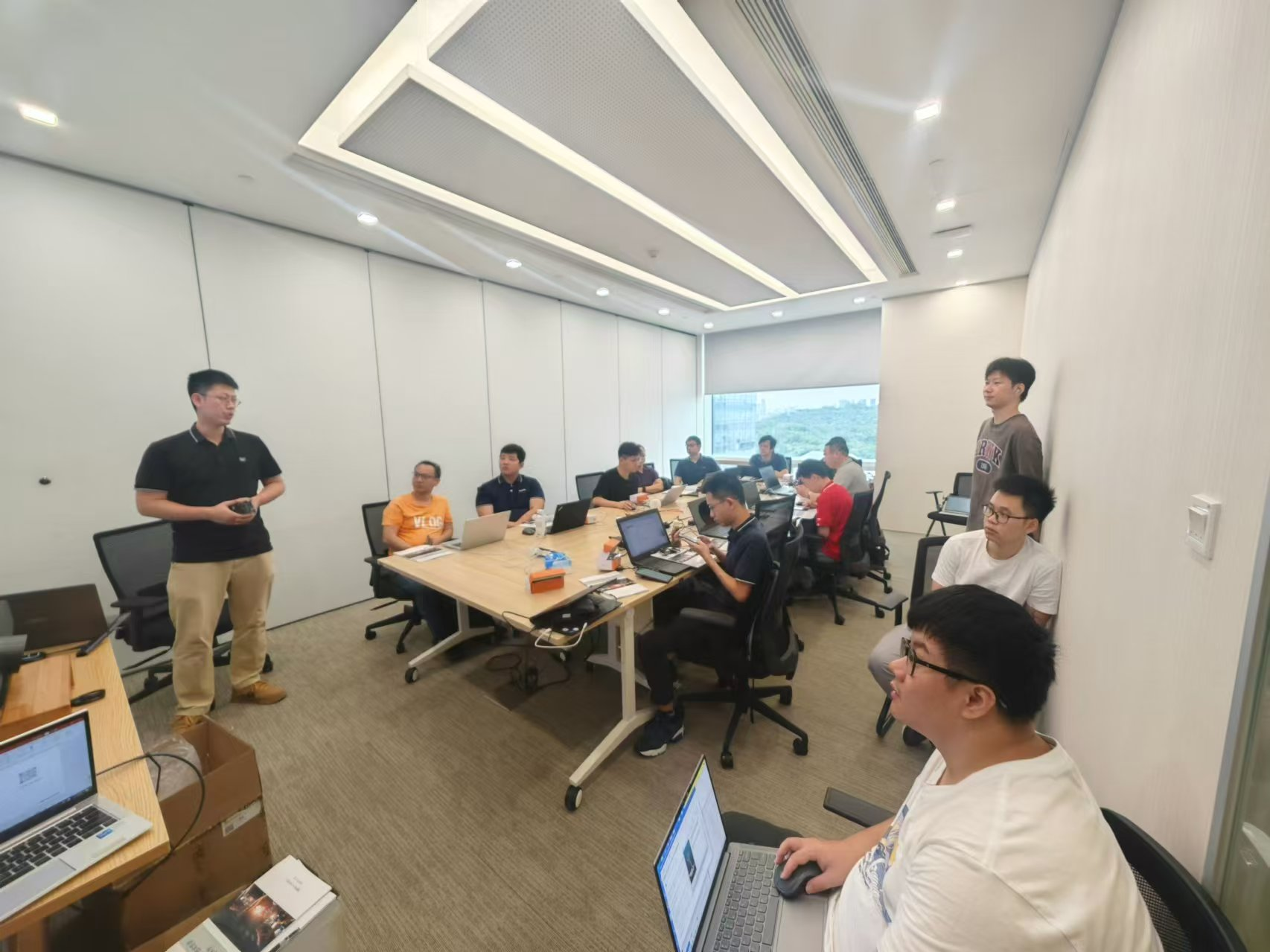 开会中突发疾病：开会中突发疾病如何处理 