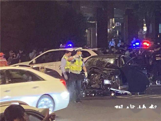 南京突发杀人：南京近期发生的凶杀案视频 