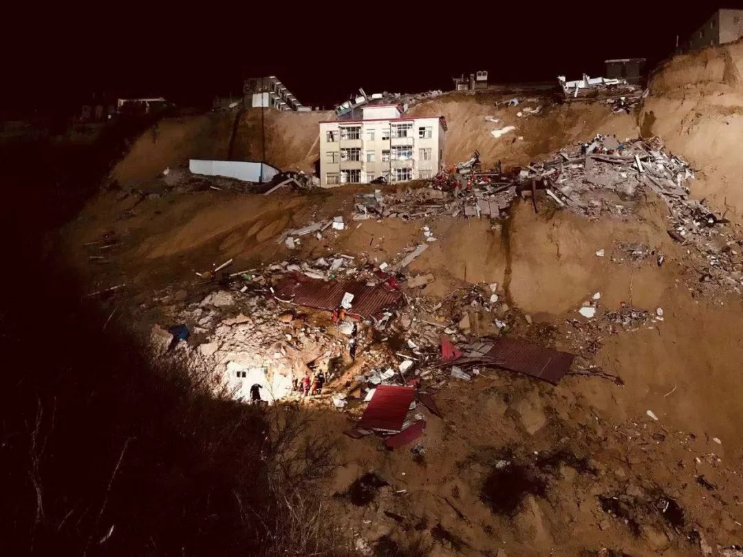 台湾山体滑坡救援行动紧急展开