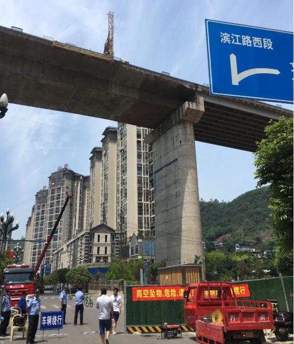 宜宾大桥突发事故：宜宾特大桥 